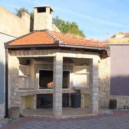 Διαμέρισμα With A Parking Space - 7515 *
