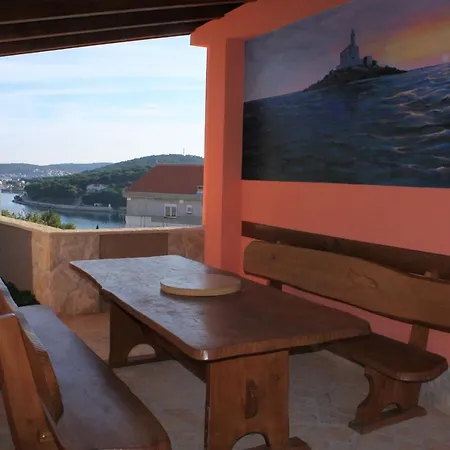 With A Parking Space - 7515 Rogoznica (Sibenik-Knin)