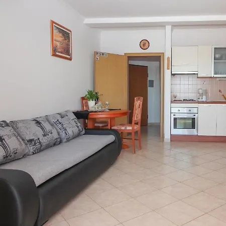 Apartment Apartments With A Parking Space Rogoznica - 7515